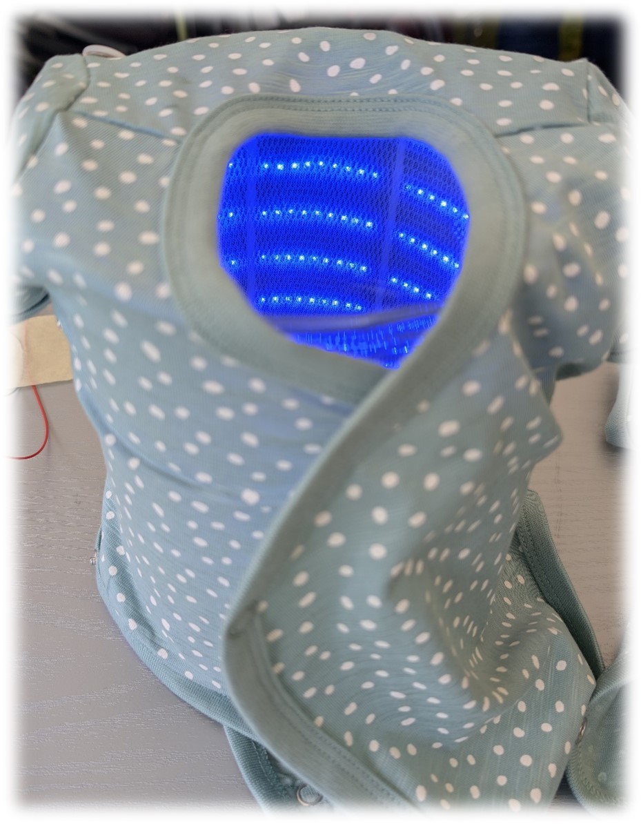 Babybody mit LEDs